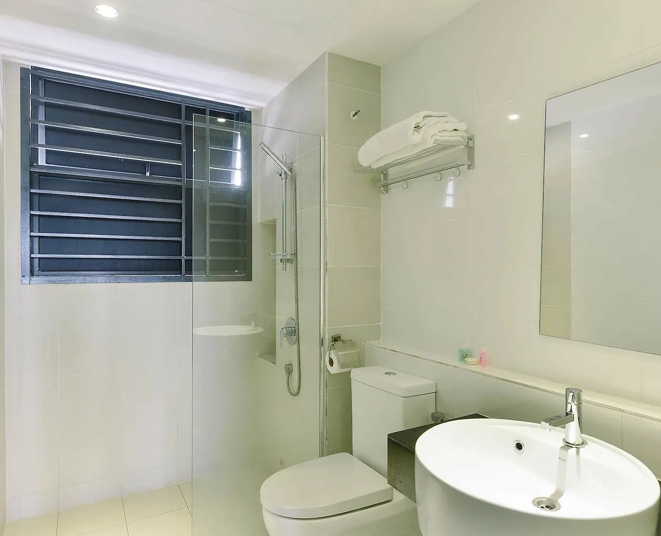 1 Tebrau Suites Johor Bahru Malásia