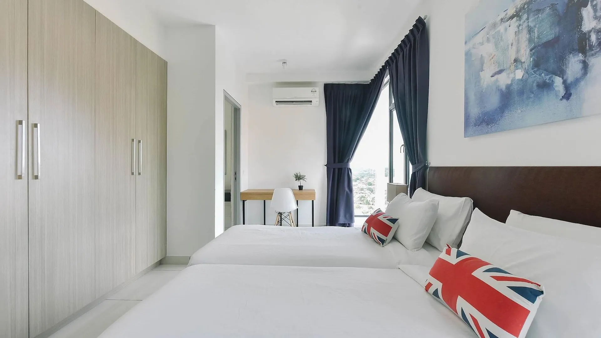 1 Tebrau Suites Johor Bahru