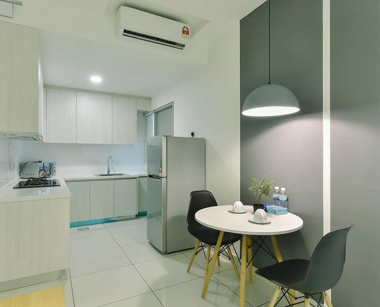 1 Tebrau Suites Johor Bahru 0*,  Malásia